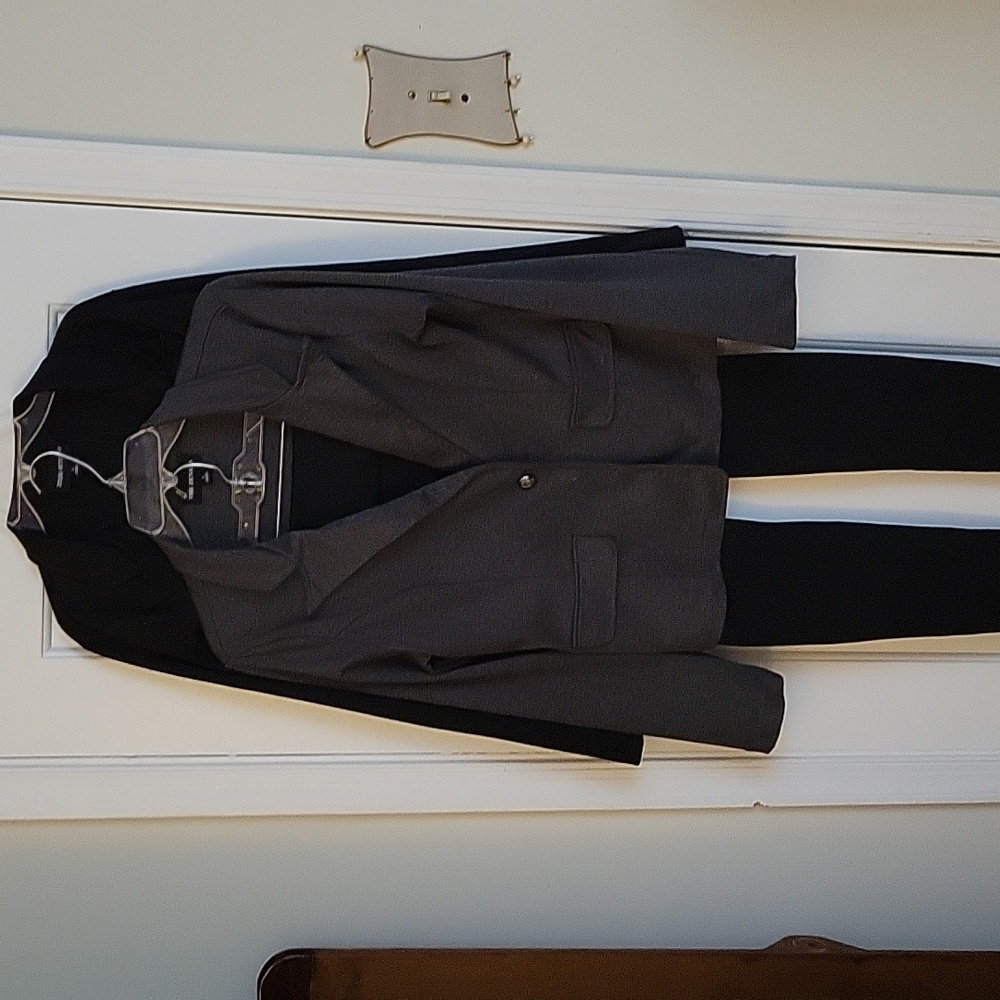 2 Zenana blazers plus leggings